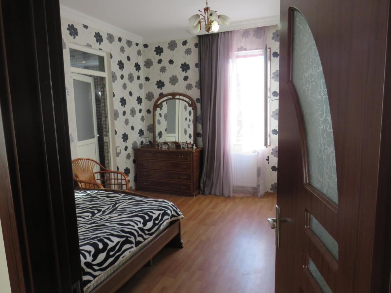 Mini Hotel On Guramishvili 22 Kobuleti Exterior foto